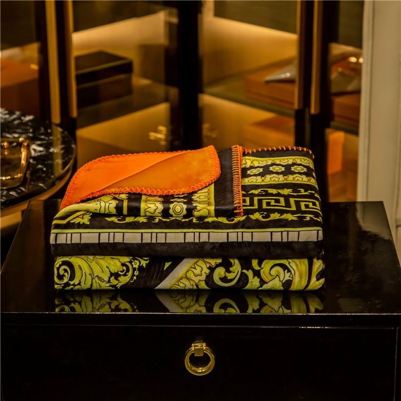 Versace 1.5x1.5m 1.5x2.0m 2.0x2.3m  (7)